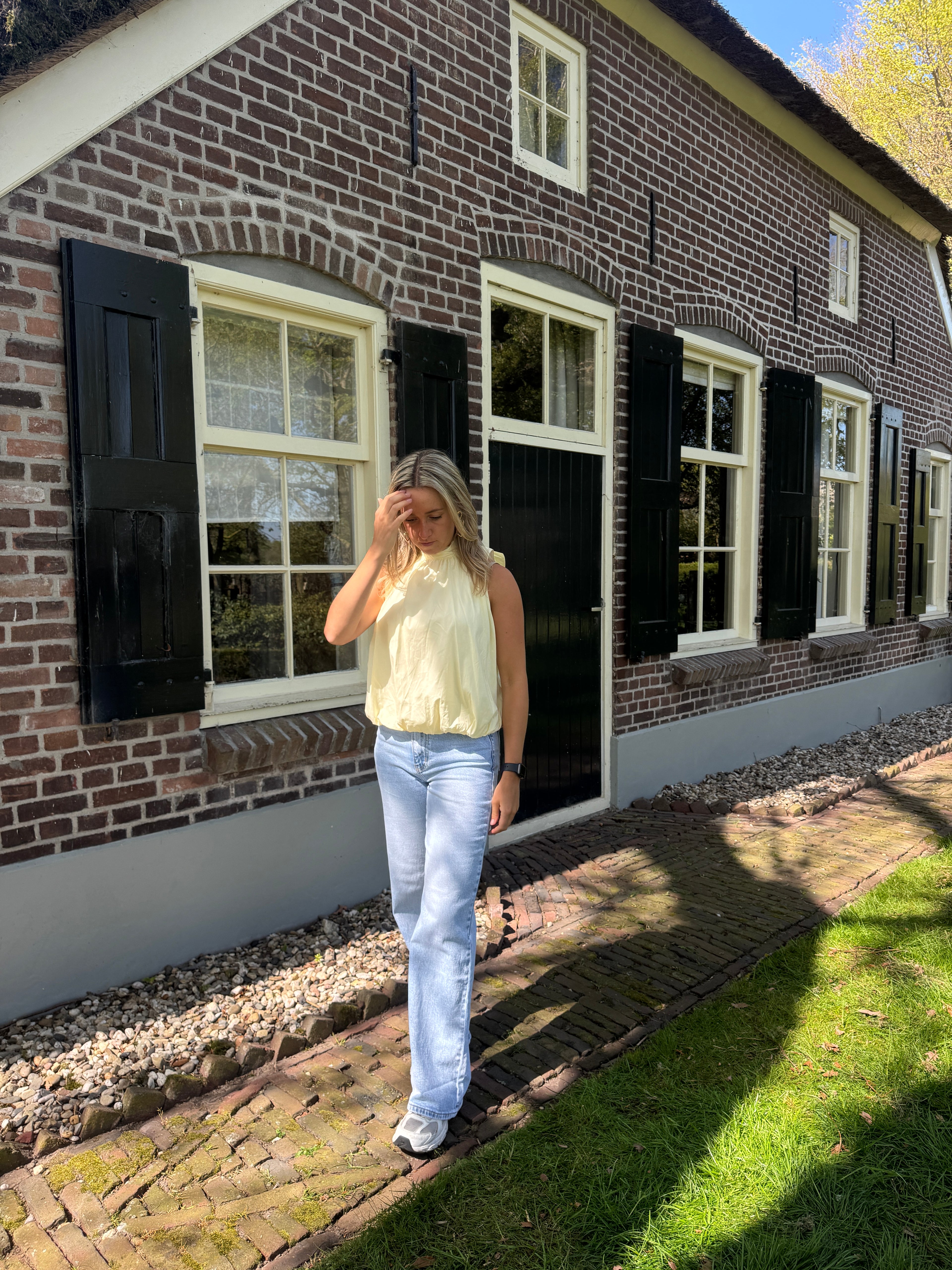 Willemijn top met open rug